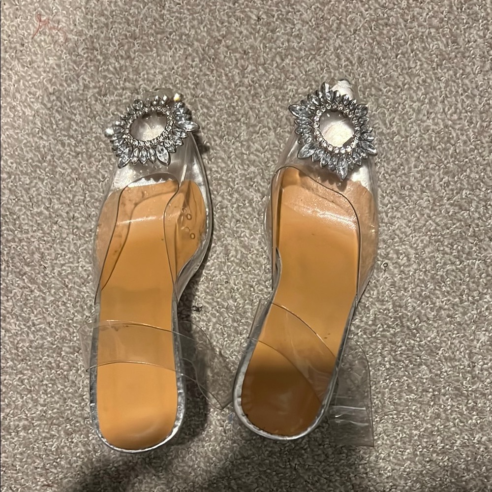 Elegant Clear Women's Shoes with Silver Accents